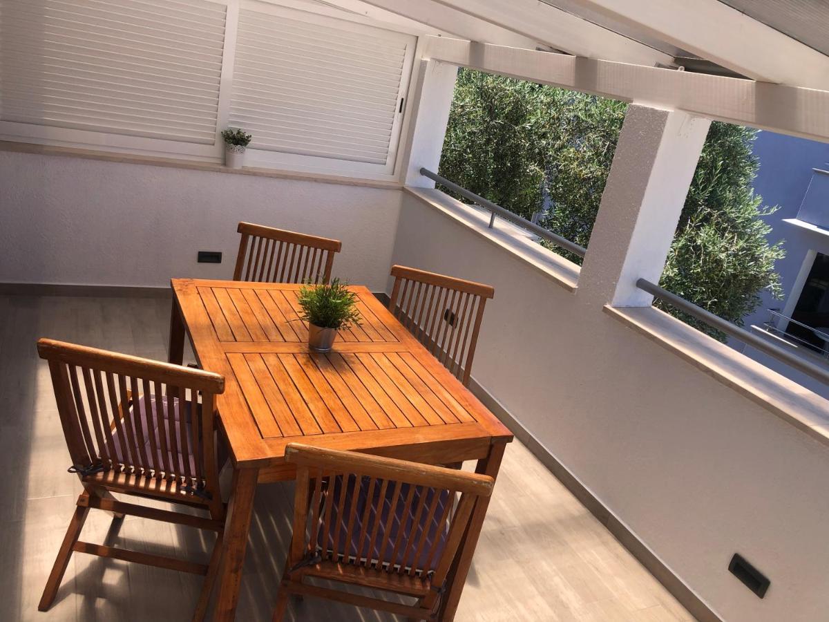 Apartmani Porat Malinska Eksteriør bilde