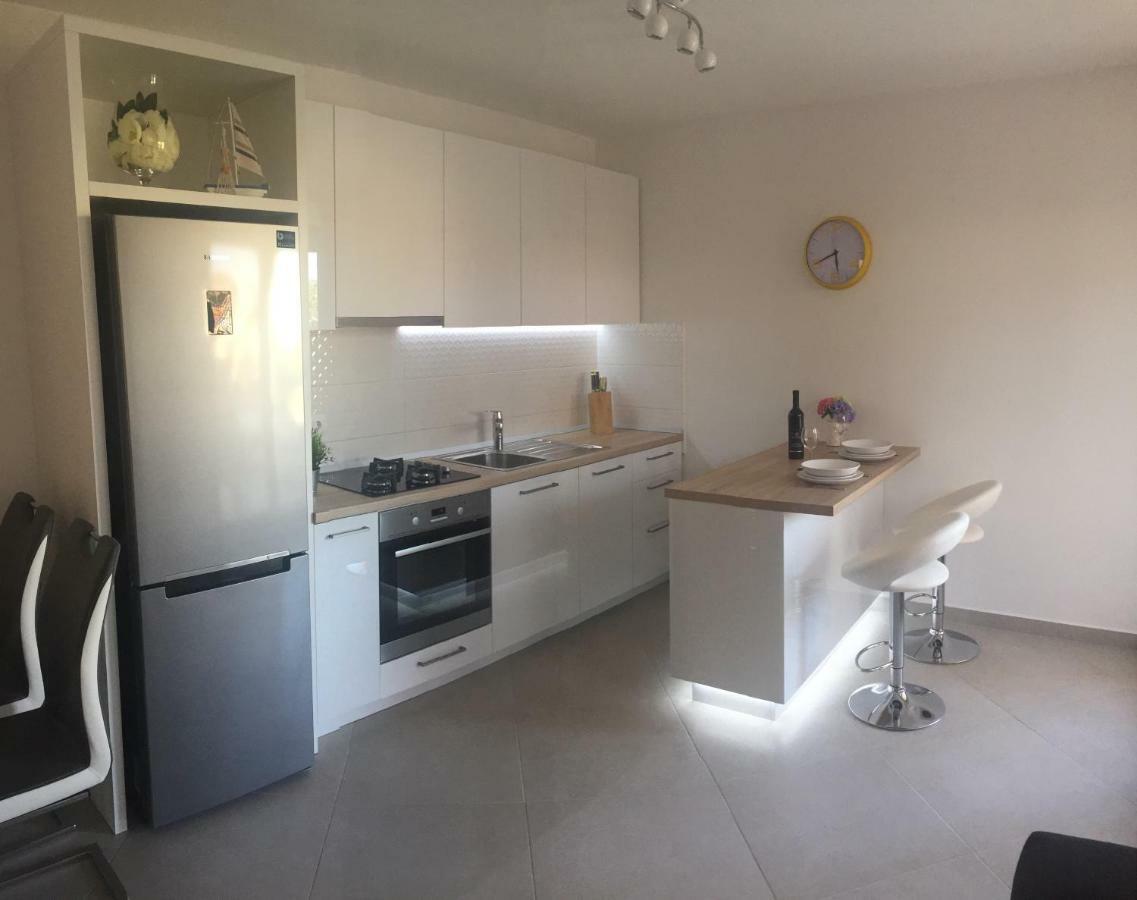 Apartmani Porat Malinska Eksteriør bilde